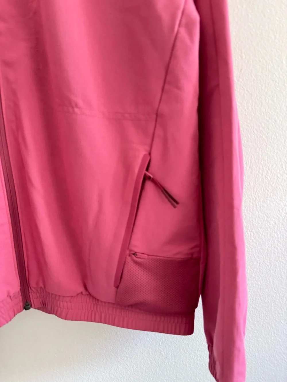 Figs Men's Pink Scrub Jacket